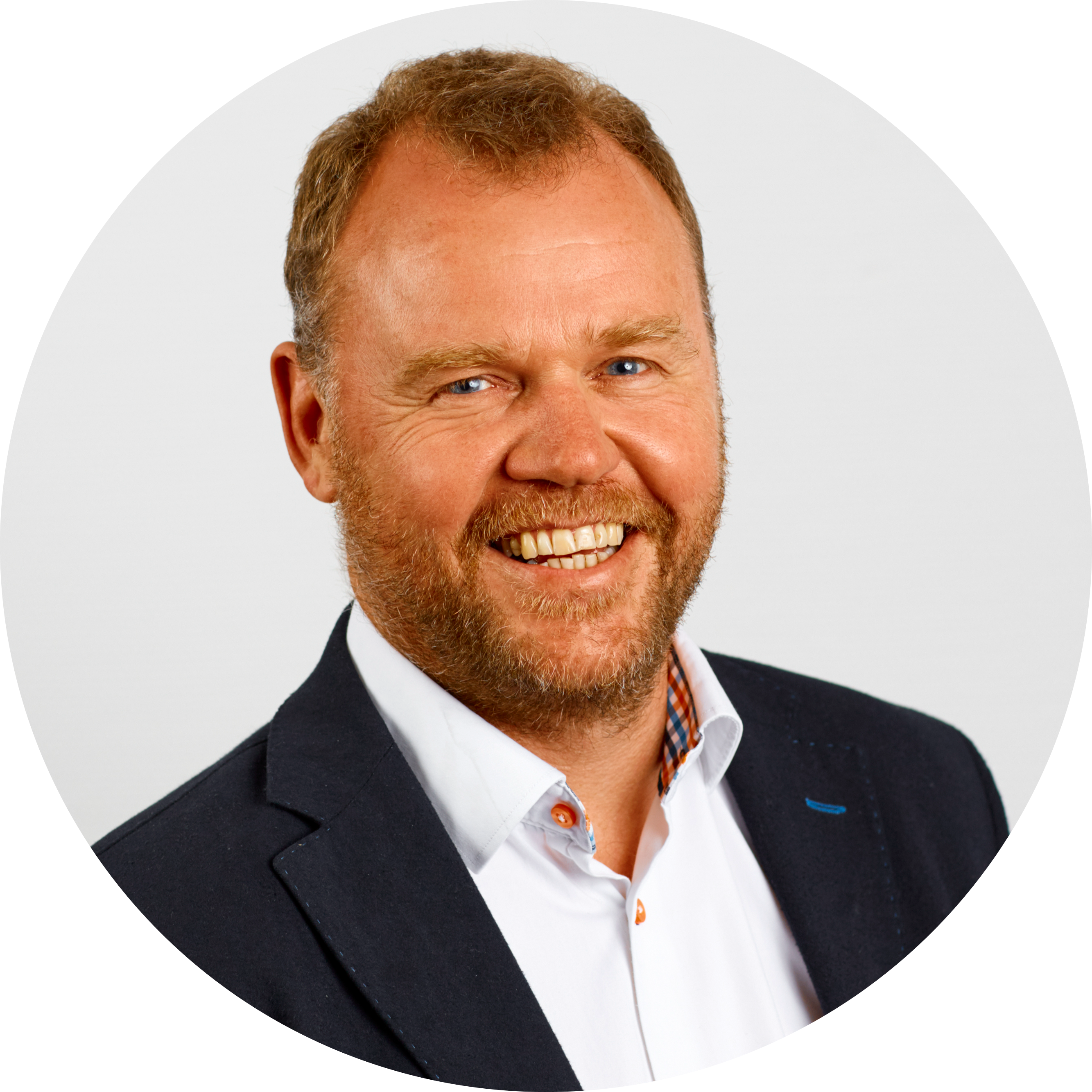 Go to the profile of Johnny Stuen